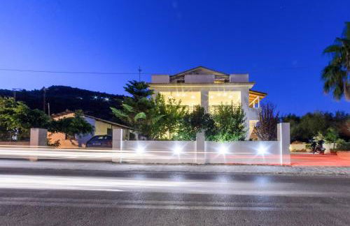 V and H House - Cozy & Ideal for Families, by ZanteWize - Foto 37