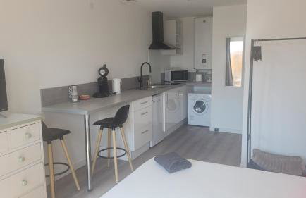 Studio NEUF et élégant avec CLIM - Photo 10