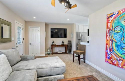 Nice home, Ocean views, and open space views. - Photo 5