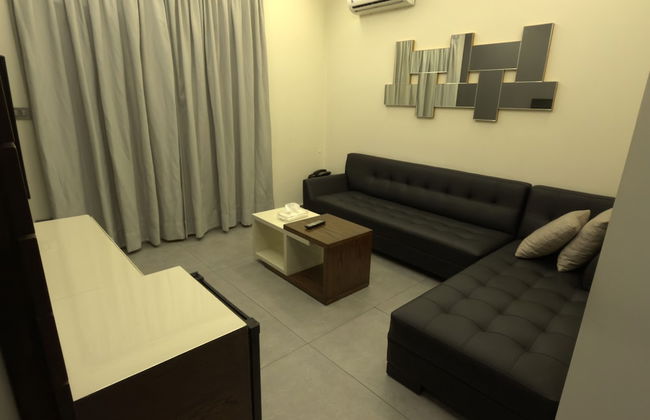 Matar Residence - Spacious Hotel Suites in Beirut - Photo 34