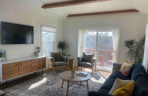 Huge Updated Spanish Apt - Steps to Beach & Bay! - Foto 30