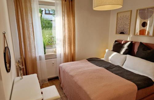 Sonnenhang im Boho-Stil mit Balkon, 500m zum See, 2 Schlafzimmer - Photo 12