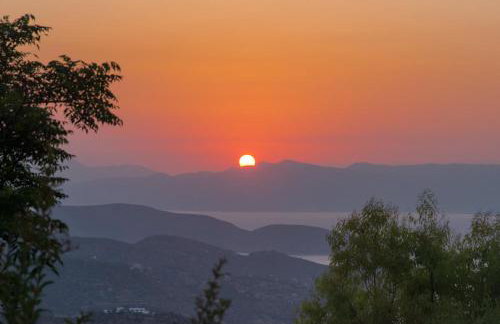The Lookout in Mirsini - Roof Terrace - AC - WIFI - Foto 31