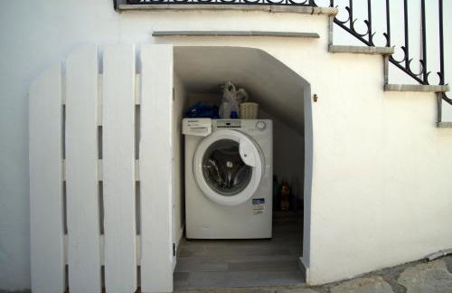 Nicola's Apartments - Photo 29