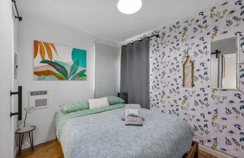 Garden Oasis Cozy Home Near Bart Shop with Parking - Photo 10