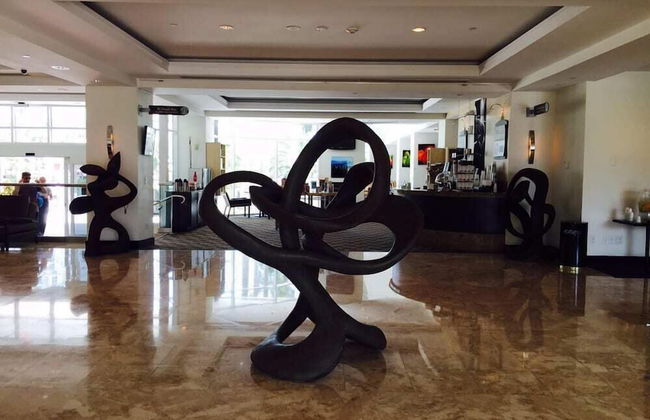 Gallery One Private Condos - Foto 3