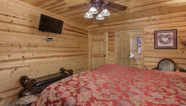 Cozy Log Cabin with Hot Tub & Game Room - Foto 5, Habitación