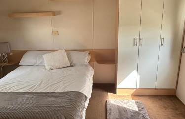 Beautiful , spacious two bedroom caravan home - Foto 6