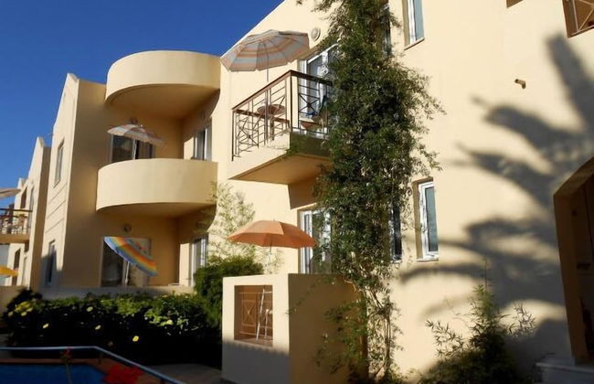 Lambrinos Suites - Photo 49