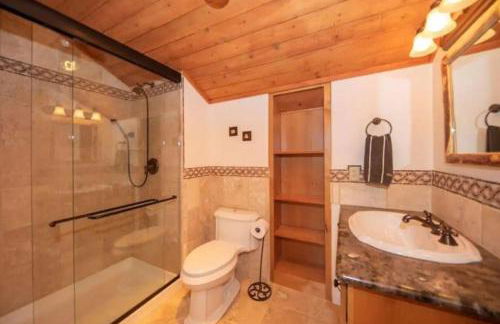 Moose Rock Reserve - LUX, Hot tub, Sauna, Views - Photo 29