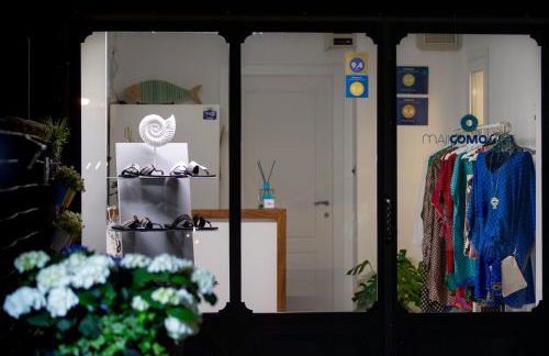 Maji Como Lake - Lake Como Historic Villa Apartments with Pool & Parking, 100m from Ferry & train - Foto 29