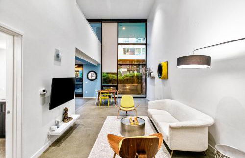 Posh Lofty Pad in Central Redmond - 92 Walkscore! - Foto 24