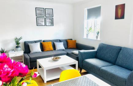 Amazing Location - City of London- 2 Bedroom Stunning Canal View House With Private Garden,Parking & Balcony - Foto 3