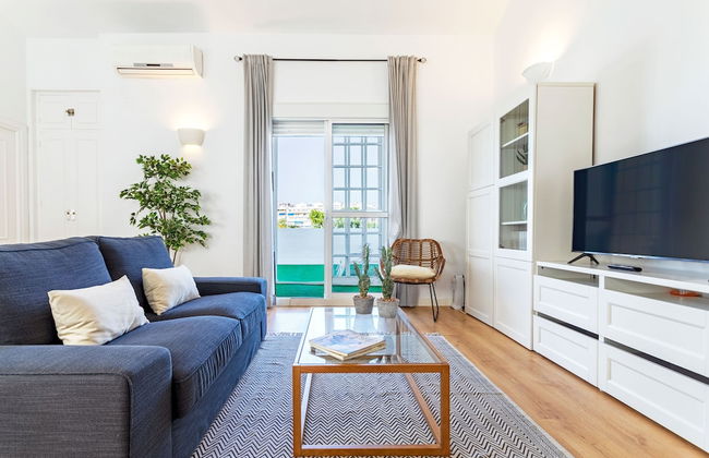 Genteel Home Castilla Terrace - Photo 8