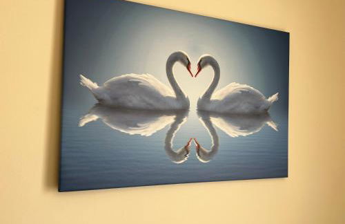 Glastonbury High Street Sanctuary- 2 BD, Sleeps 4 - Photo 13