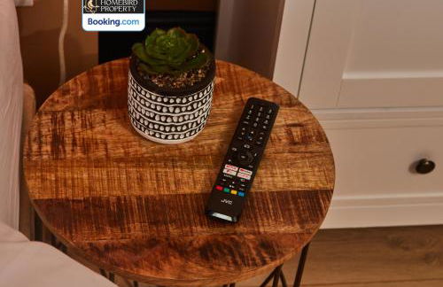 Beautiful 3BDR House By Homebird Property Management Short Lets & Serviced Accommodation Leeds With Free Parking & Free WiFi - Foto 22