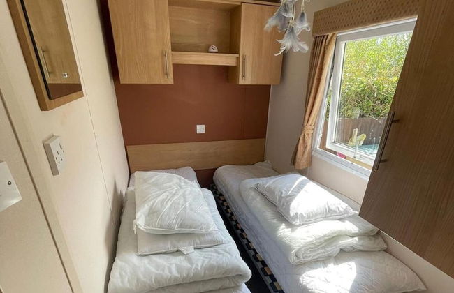 3 Bedroom Caravan - Sleeps 6, Pool & Garden - Foto 3