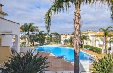 Farm Village- Townhouse 2 mins from Old Town Albufeira - Foto 3