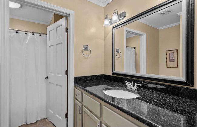 Stay Awhile by Avantstay Lakefront + Pool, Dock - Foto 39