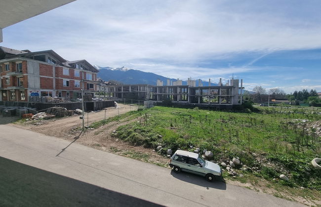 1 Bright Two Floor Apartment - Photo 35