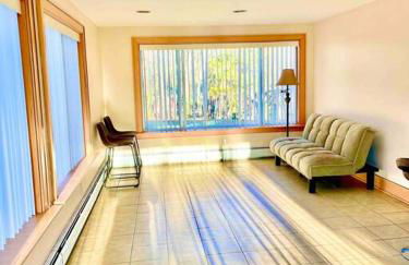 Scenic Views & River Access, Cozy River Home - Foto 25