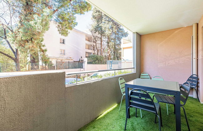 Comfort and Serenity With A/c, Parking and Balcony - Foto 14