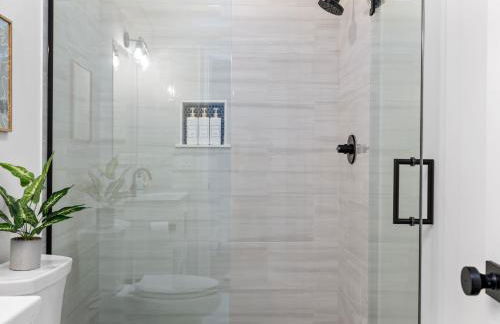 5BR 3BATH 6BEDS Boston Home - Foto 23