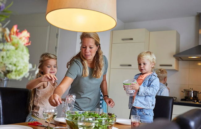 Beautiful Farm Villa With Large Garden in Limburg - Photo 17