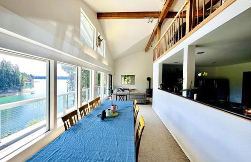 Waterfront Escape - Dock, Hot Tub, Theater - Foto 22