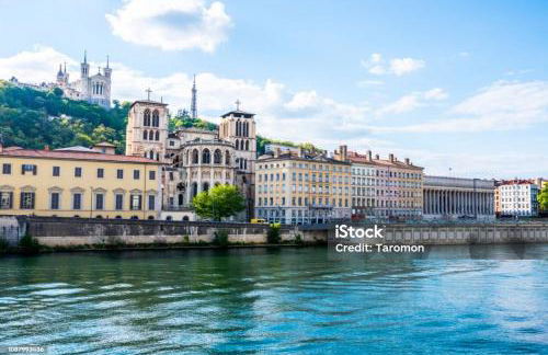 Bel appartement en RDC avec parking - Foto 20