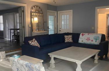 Caseville Splash & Sand Pool House - Photo 1