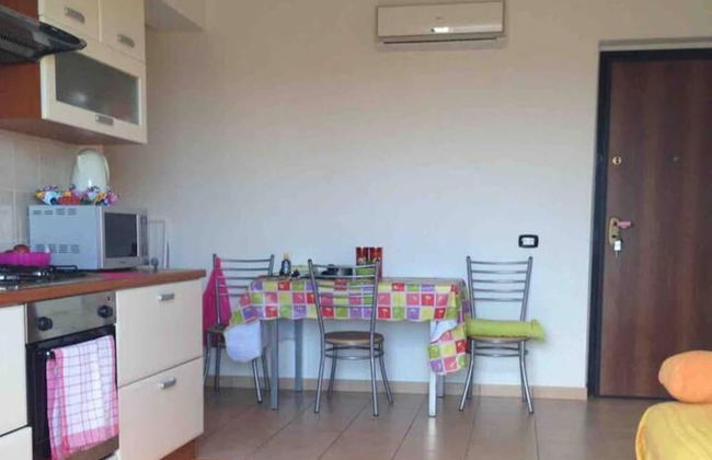 Quaint Little apt for 4 With Pool - Foto 6