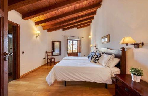 Casa Cuesta del Reloj - Photo 30