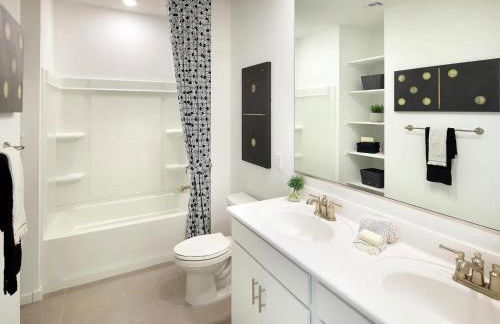 Family-Friendly 3BR Escape Work, Play, Relax! - Foto 7