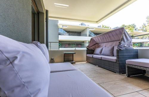 Appartement climatisé les pieds dans l'eau pour 6 personnes avec 1 suite parentale, 1 chambre double et 1 mini chambre Piscine sur le toit clim garage - Foto 59