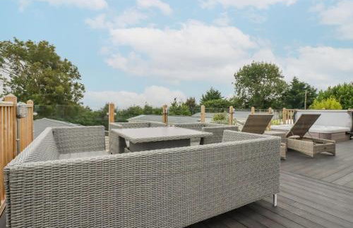 Mordros Lodge - Photo 21