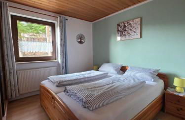 WaldZeit Gössweinstein, sonnige und ruhige Ferienwohnung in der Fränkischen Schweiz - Foto 3