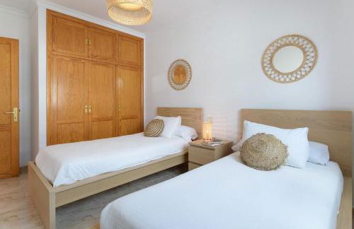 VILLA ERIC with a private stunning heated pool - Foto 6