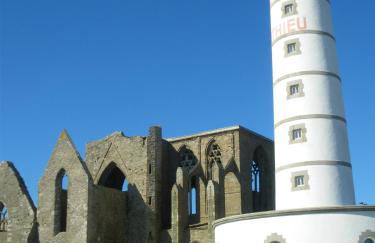 Les charmantes pierres percées - Foto 21