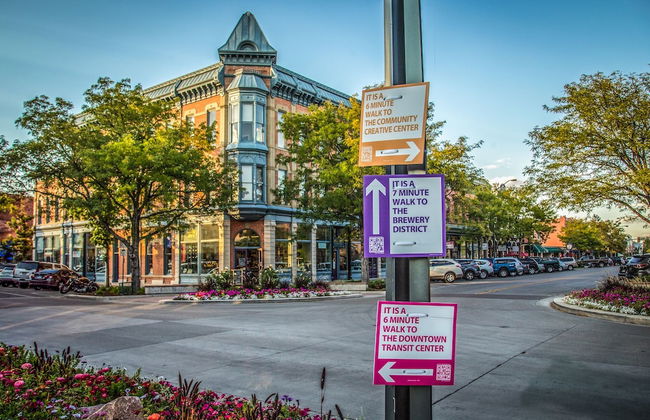 Old Town North Jewel! Near Breweries and River! - Foto 43