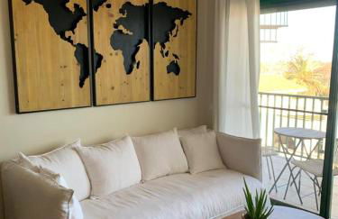 Looking at the Sea - Foto 18