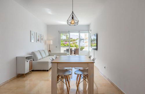 Ground Floor Apartment at Matchroom Country Club - Photo 18