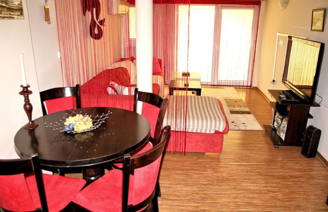 Sea view apartment in the city heart - Photo 10