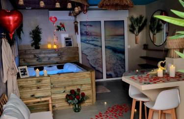 Les Spas de la Mer, Appart&Spa Aloha, 100m de la plage, Plein cœur du Grau - Photo 46