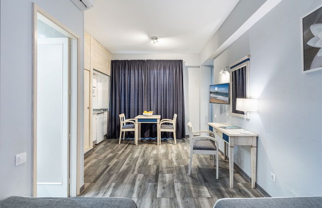 Apartamentos Colón Playa - Photo 10