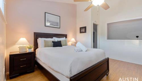 Waterfront Loft w Park View with Pool and Dock Access - Photo 3