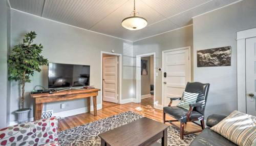 Historic Redstone with Large Backyard, Walk To CSU! - Foto 5