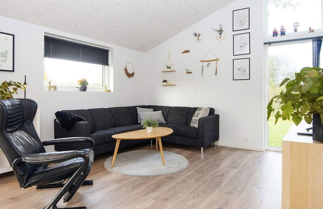 4 Star Holiday Home in Allingabro - Foto 8