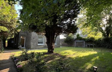 3-Bed Cottage Sleeps 8 Walk to Thames Garden - Foto 25