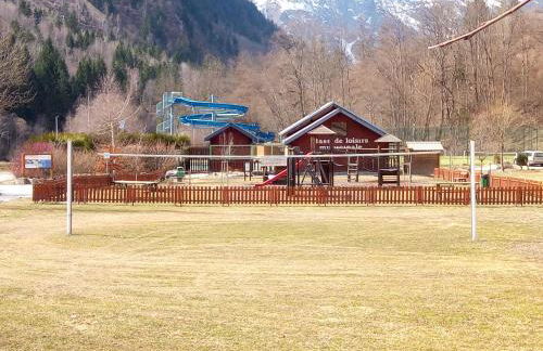 Chalet Enchanteur à Venosc avec Vue Panoramique et Jacuzzi - Photo 16
